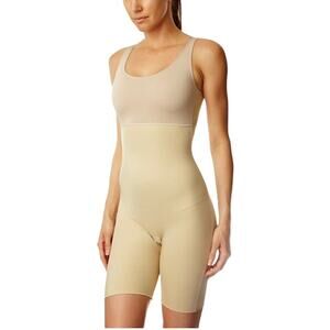 Spanx Hide & Sleek Slip Suit Shapewear Size 1X Nude Bodysuit Slimming EUC Plus